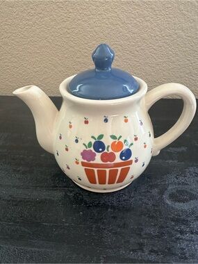 Avenue Orchard Ceramic Tea Pot in Cream with Blue Logo